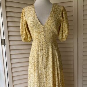 Faithfull The Brand Midi length Dress